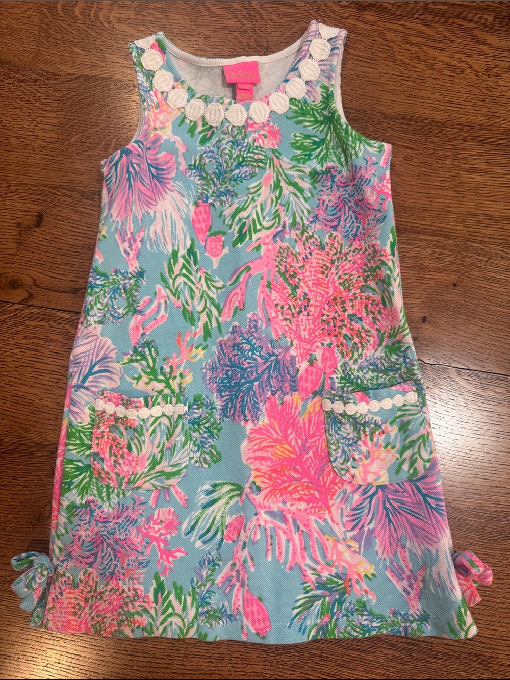 Lilly Pulitzer Size M (6/7) Classic Dress